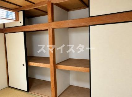 小川コーポのエントランス