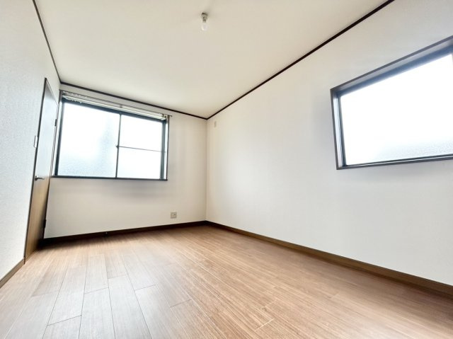 中古戸建　尼崎市南七松町2丁目の洋室|洋室7.5帖