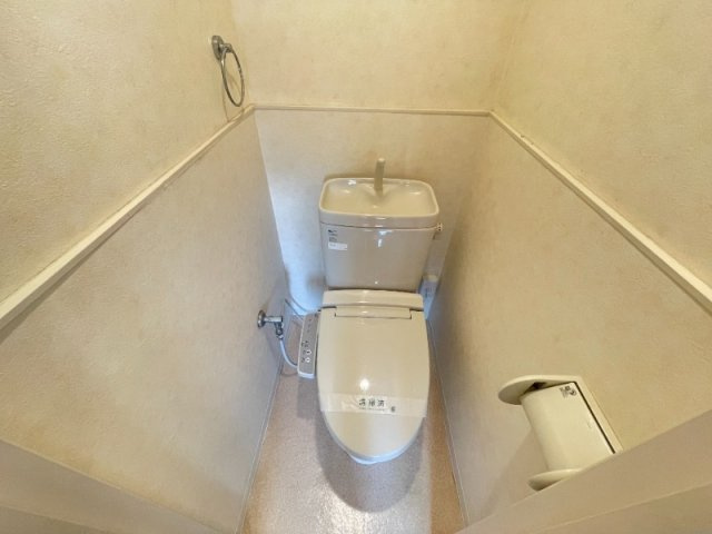 芦屋川月若マンションのトイレ