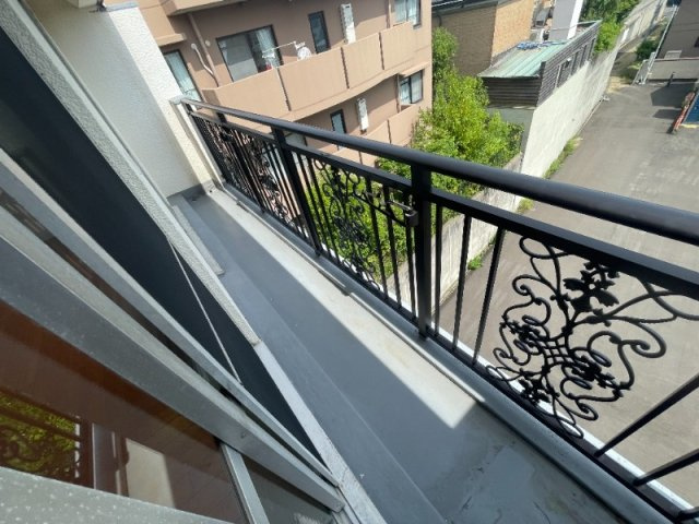 芦屋川月若マンションのバルコニー