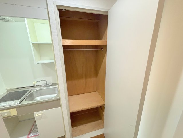 リーガル新大阪の収納