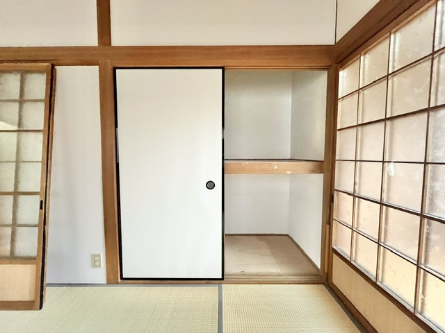辻之貸家の収納