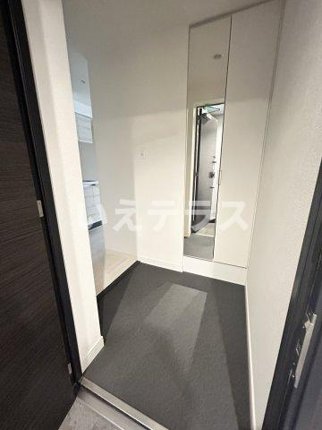 プレサンス神戸元町ベルシオンの玄関