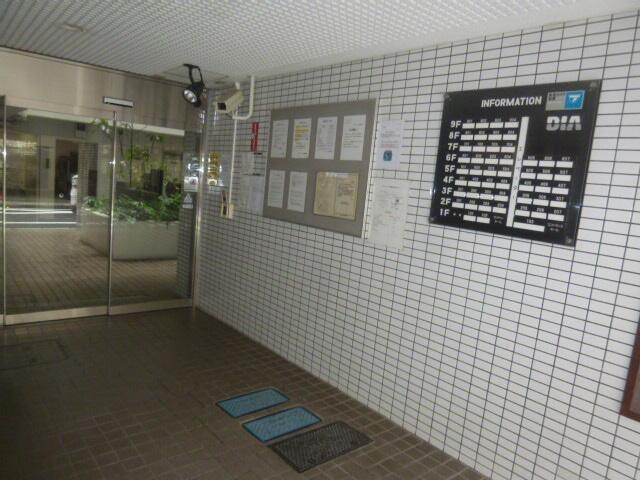 【エントランス】