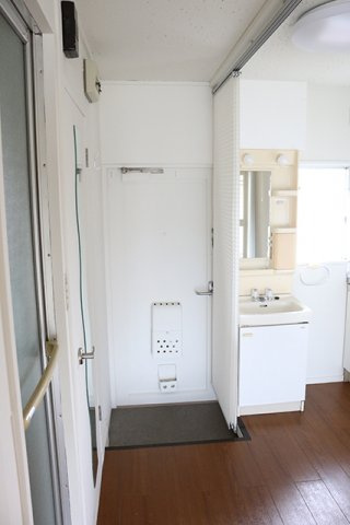 サンシャインマンションの玄関