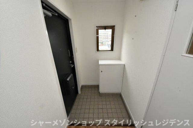 オアシス門司港IIの玄関