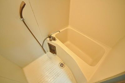 オアシス門司港IIの浴室