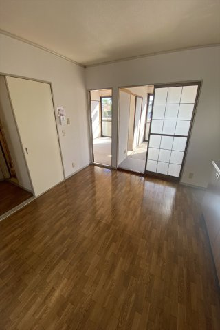 ニューレジデンスひらいわ　B棟の居間・リビング|同タイプのお部屋の参考写真です。