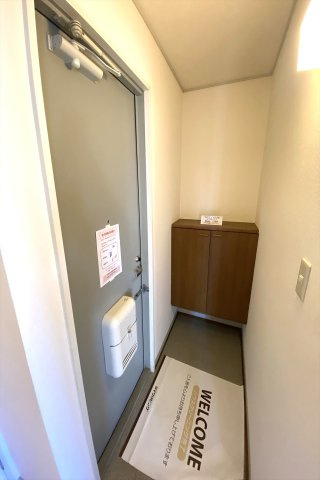 ニューレジデンスひらいわ　B棟の玄関|同タイプのお部屋の参考写真です。
