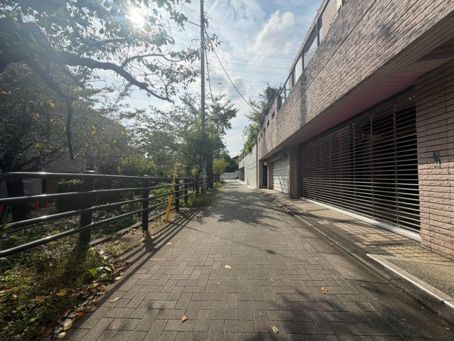 10/17　価格変更の前面道路含む現地写真
