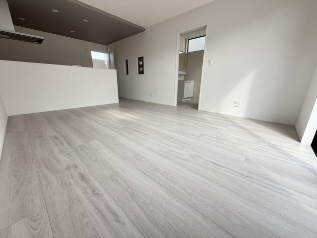 CASA上中居の居間・リビング|高崎、前橋のお部屋探しはエンドスケープまで！お客様の理想お聞かせ下さい♪