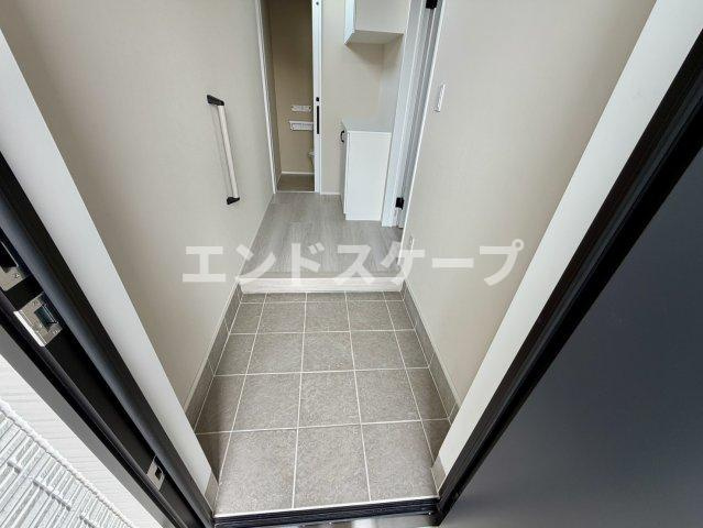 CASA上中居の玄関