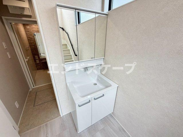 CASA上中居の独立洗面台