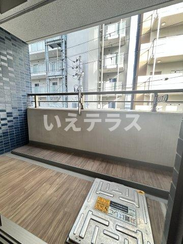 プレサンス神戸元町ベルシオンのバルコニー