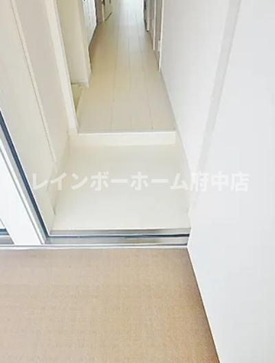 リブリ・堀之内の玄関