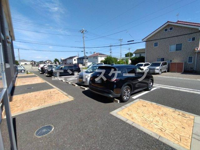 エクセルＢの駐車場|高崎、前橋のお部屋探しはエンドスケープまで！お客様の理想お聞かせ下さい♪