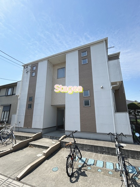 プラージュ春日部の外観