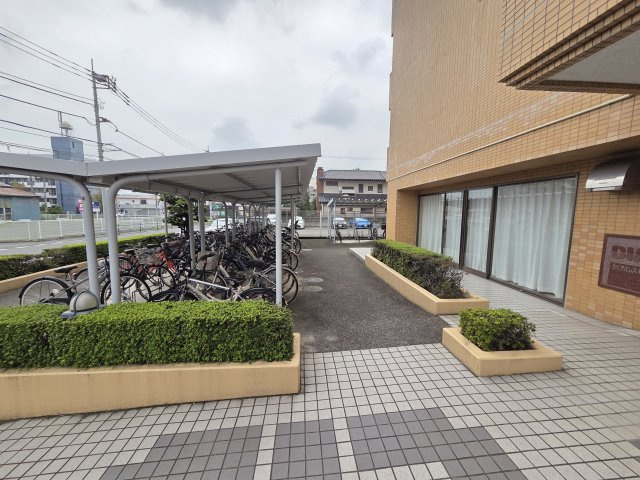 ダイアパレス前橋南町の駐輪場