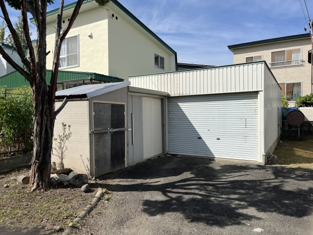北見市北進町６丁目５番１１号中古住宅の庭