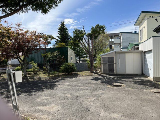 北見市北進町６丁目５番１１号中古住宅の庭
