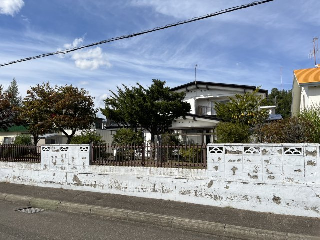 北見市北進町６丁目５番１１号中古住宅の外観