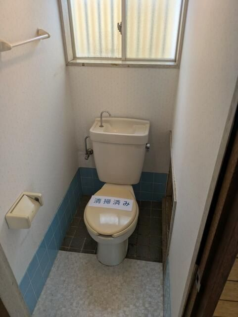 福田（青山）貸家のトイレ