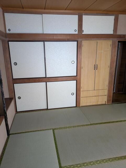 福田（青山）貸家の収納