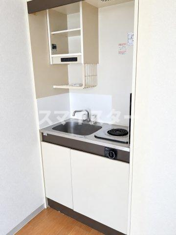 ノイエス南行徳のキッチン