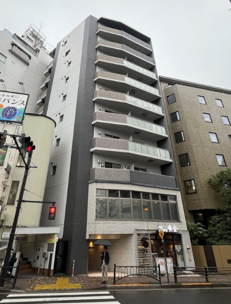 クレスト五番町の外観