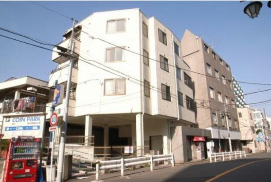 中野区中野３丁目の賃貸マンションの外観