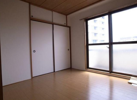 中野区中野３丁目の賃貸マンションの居間・リビング