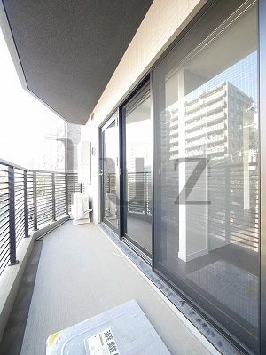 アーバネージュ新横浜のバルコニー