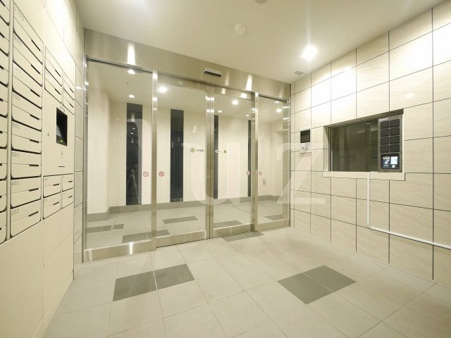 アーバネージュ新横浜のエントランス
