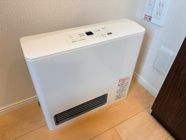 プラムガーデンのその他|ファンヒーター