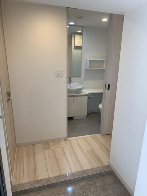 クレイシア板橋志村の玄関