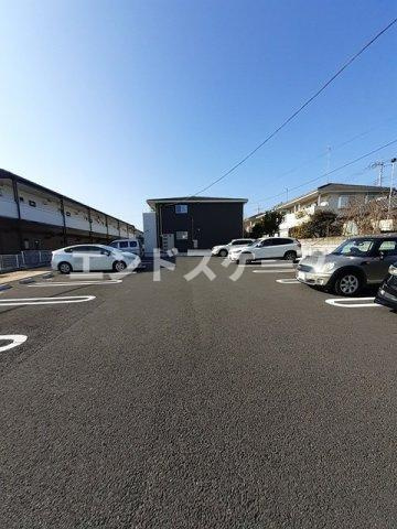 ブローテの駐車場|高崎、前橋のお部屋探しはエンドスケープまで！お客様の理想お聞かせ下さい♪
