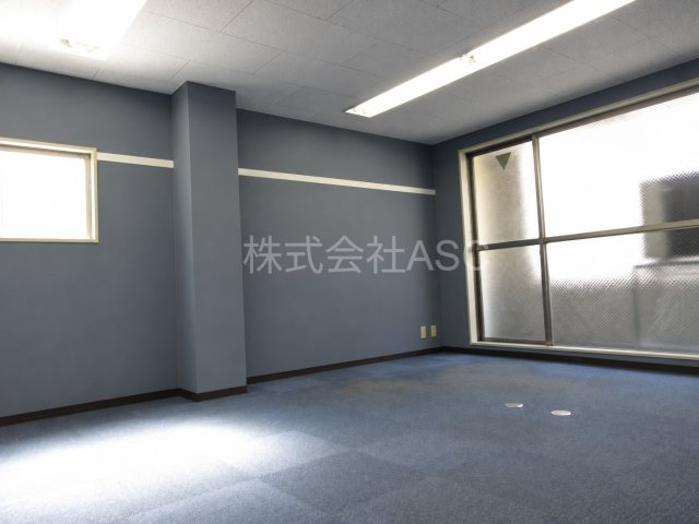 西田ビルの内装