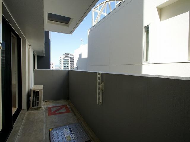 福岡市博多区博多駅東３丁目の賃貸マンションのバルコニー|物件の画像10