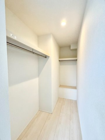 《仲介手数料半額》志木市下宗岡　15期の収納|WIC