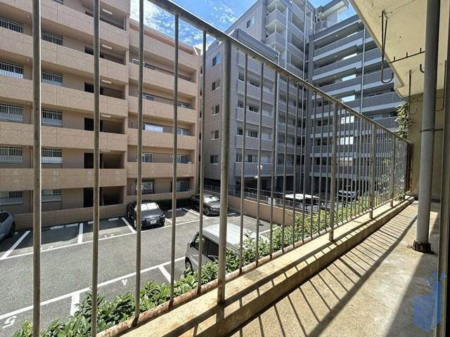 福岡市城南区鳥飼４丁目の賃貸マンションのバルコニー|物件の画像10