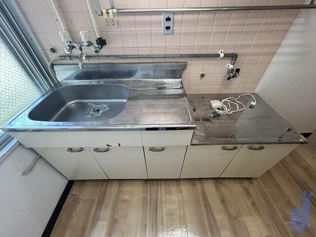 福岡市城南区鳥飼４丁目の賃貸マンションのキッチン|物件の画像4