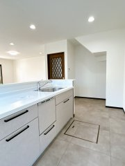宇部市大字西岐波吉田　戸建てのキッチン