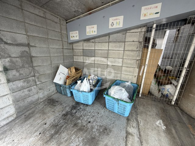 コンフィデンス西本町のその他共用部分|コンフィデンス西本町　ゴミ置き場