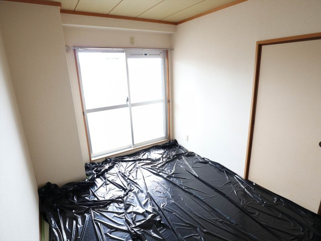 セラフィックビルの和室