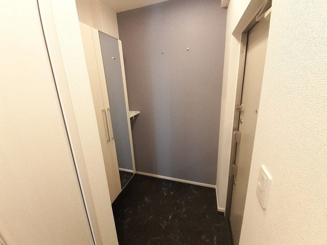 ハルズ　ＨＩＮＯＤＥの玄関