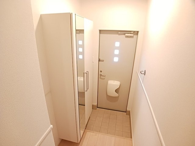 ガーデンヒルズ　Ｋの玄関