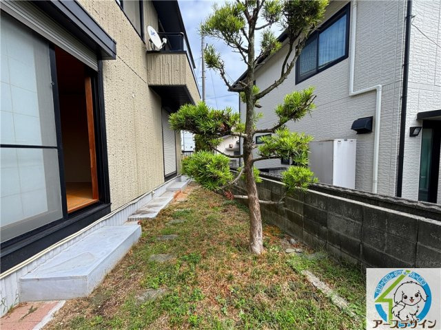飾東町庄　中古戸建の庭