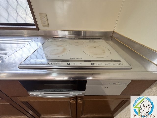 飾東町庄　中古戸建のキッチン