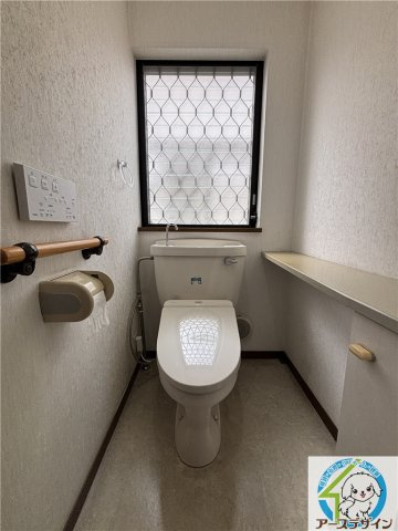 飾東町庄　中古戸建のトイレ
