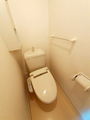 【トイレ】 | ヴェルドミールⅤ | シンプルで使いやすいトイレです